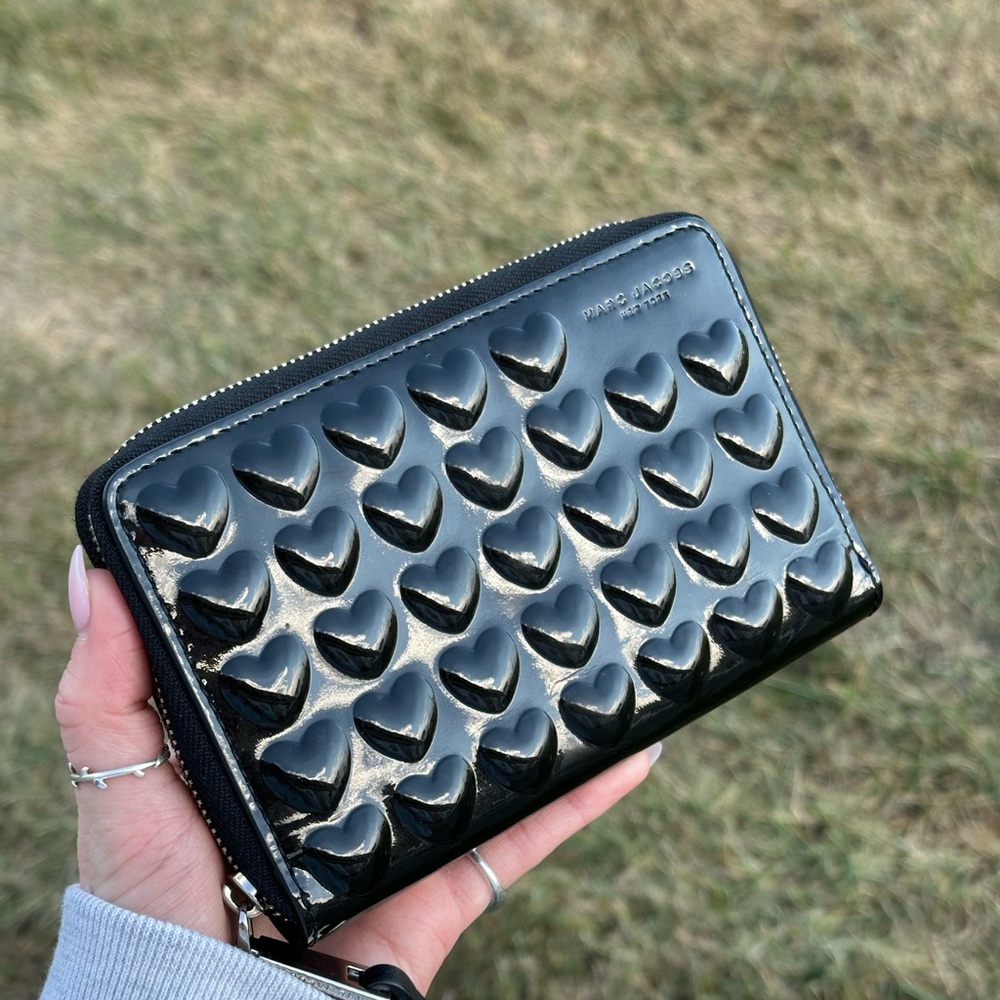 Marc Jacobs Bubble Heart Wallet